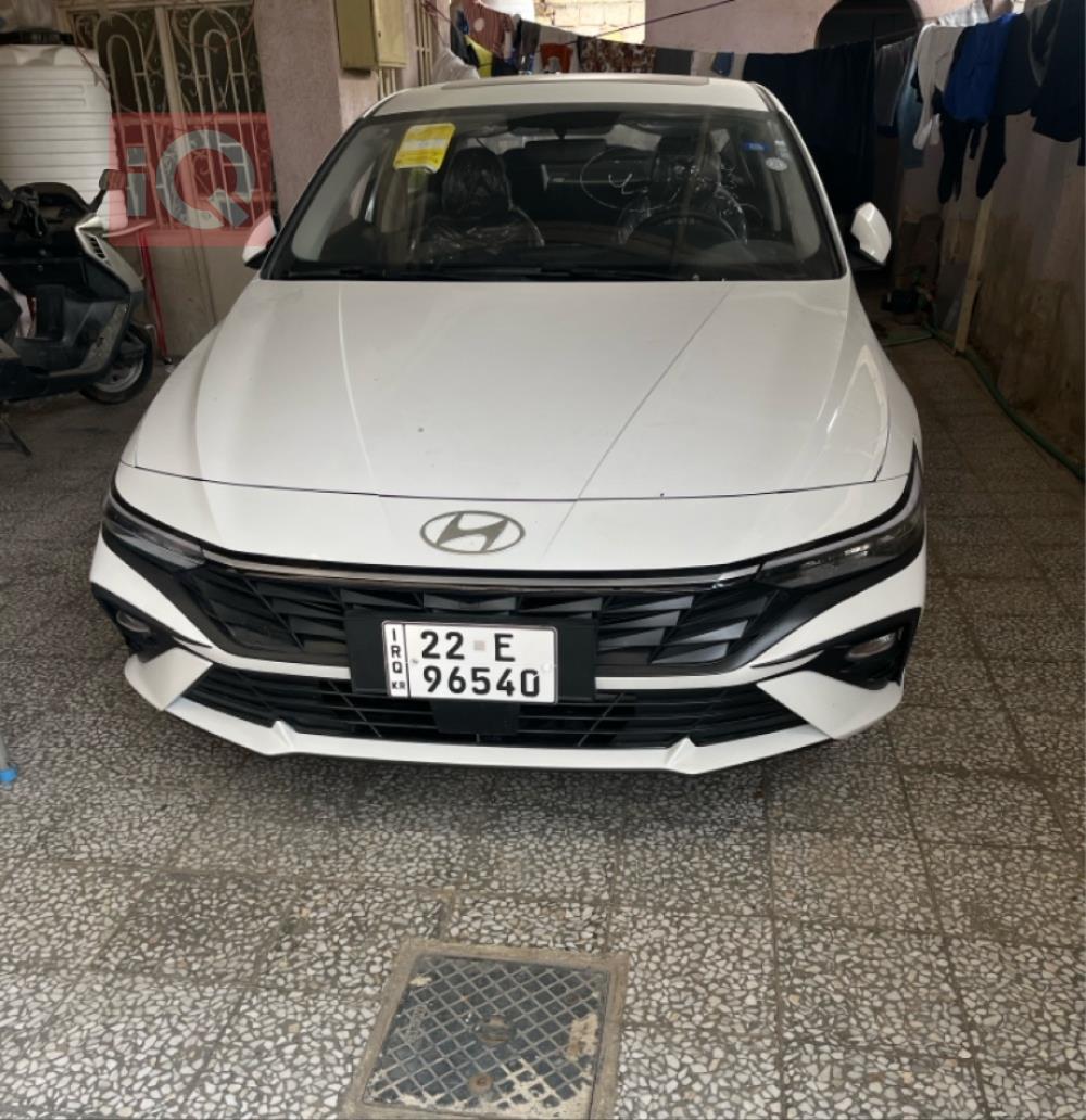 هیوندای ئەلەنترا